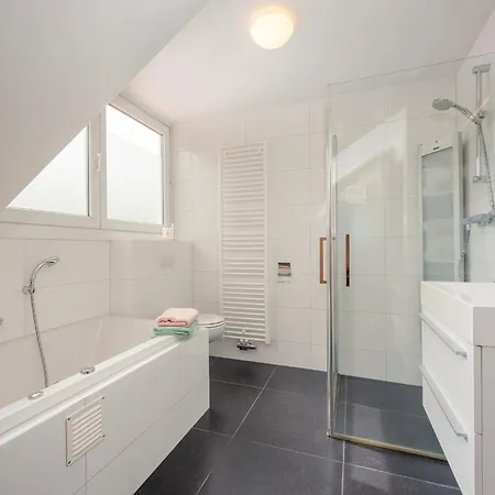 Villa Luxurious With Cart, Bubble Bath, Bubble Bath, In Area